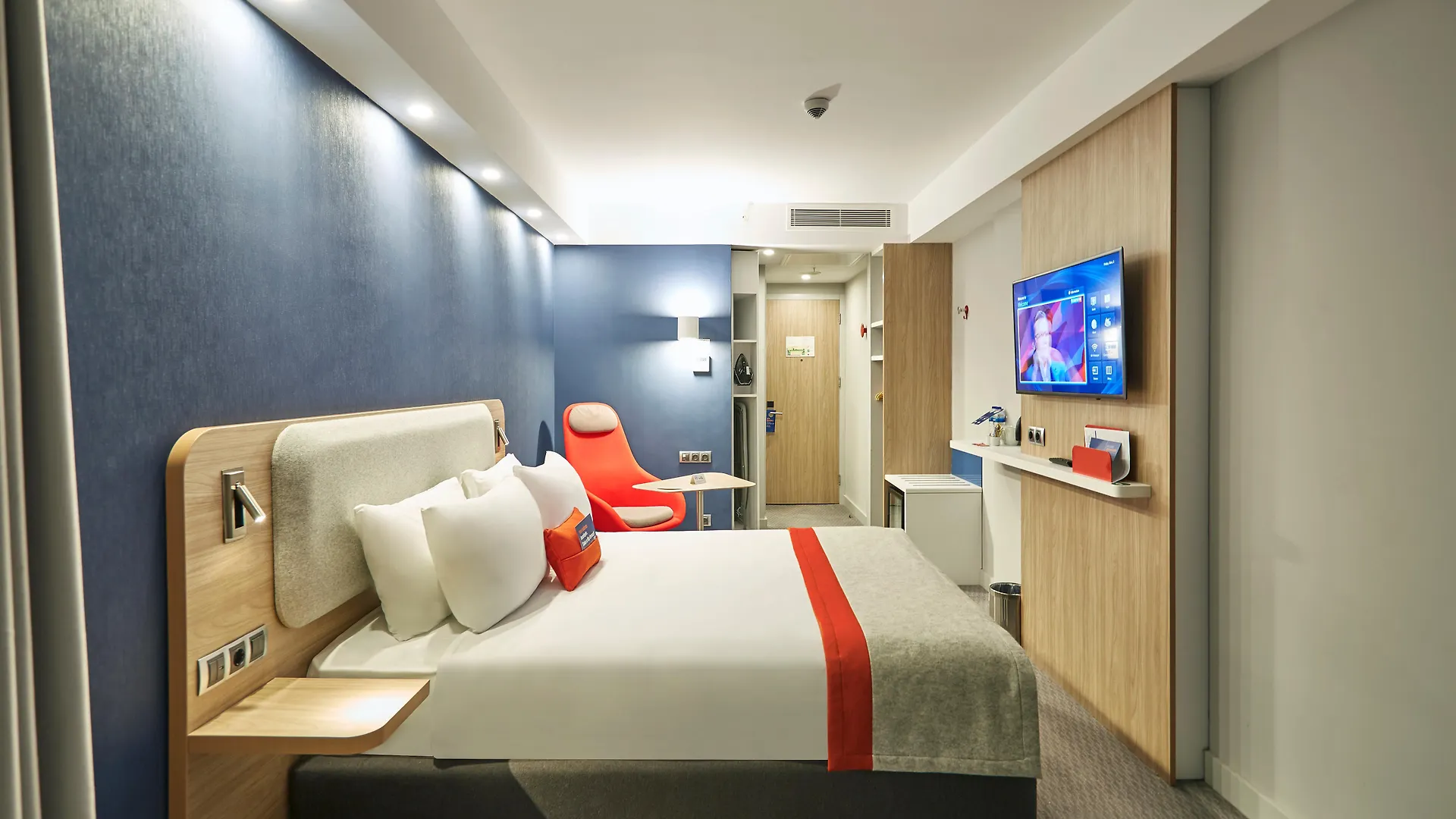 Holiday Inn Express - Istanbul - Atakoy Metro By Ihg 3*,