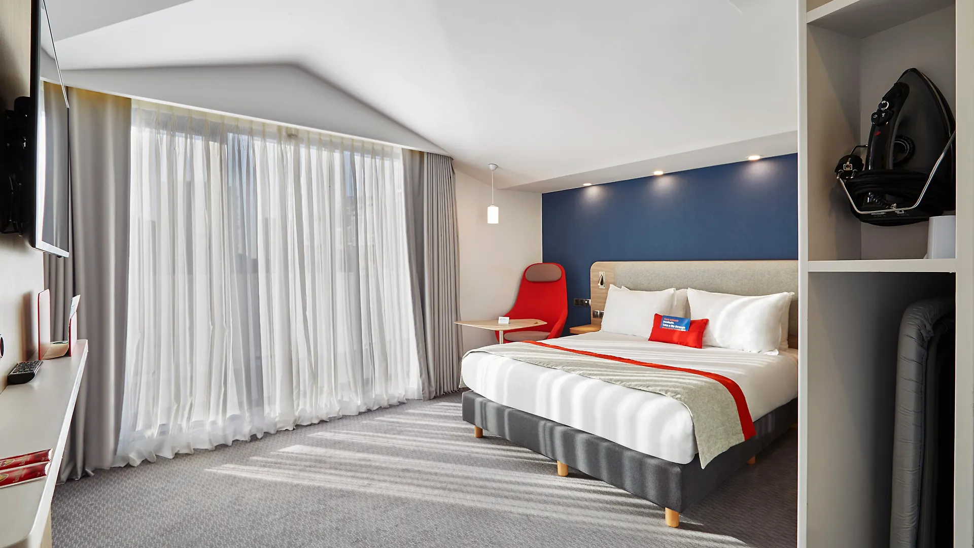 Holiday Inn Express - Istanbul - Atakoy Metro By Ihg 3*,