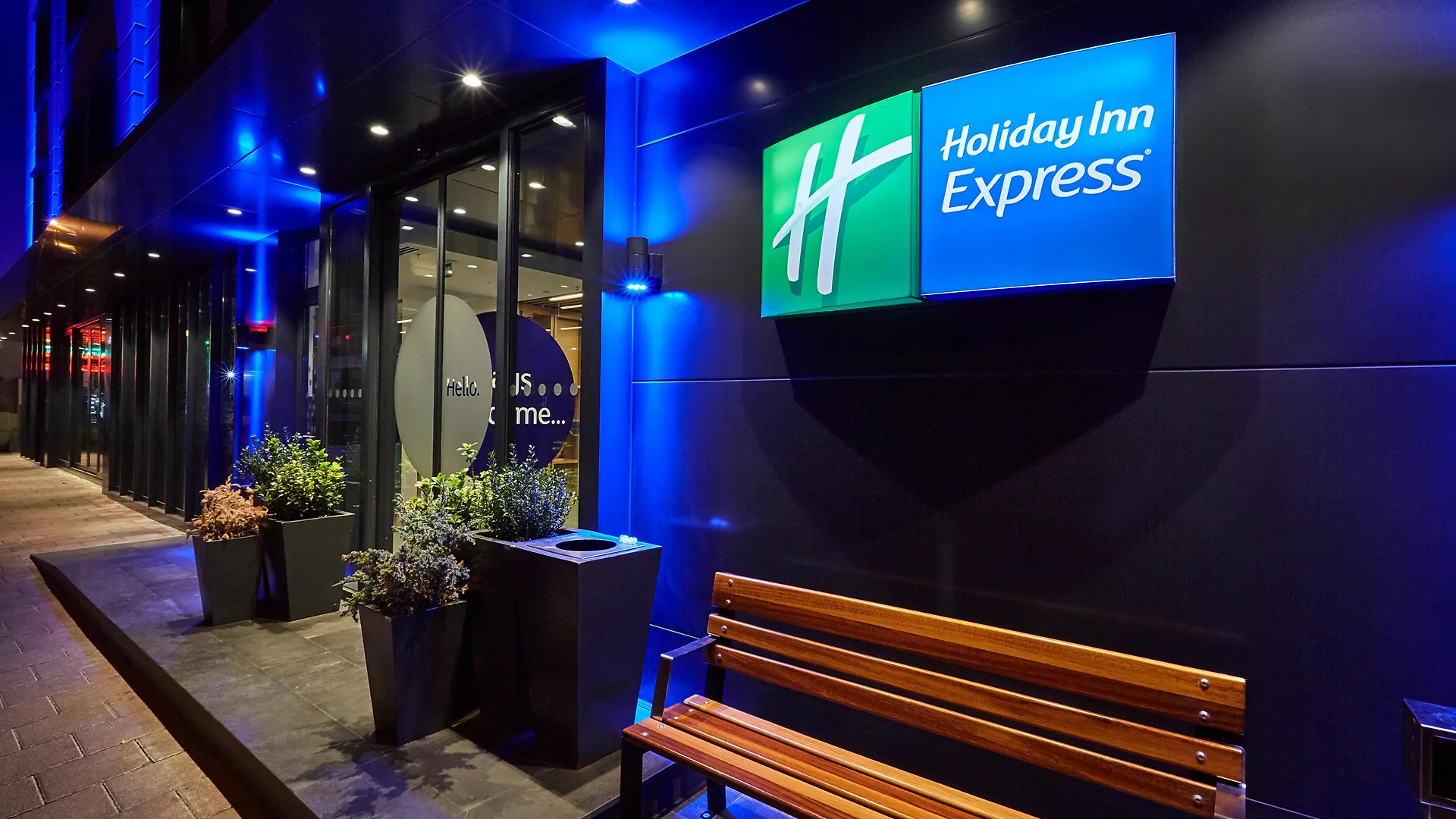 Holiday Inn Express - Istanbul - Atakoy Metro By Ihg Hotel